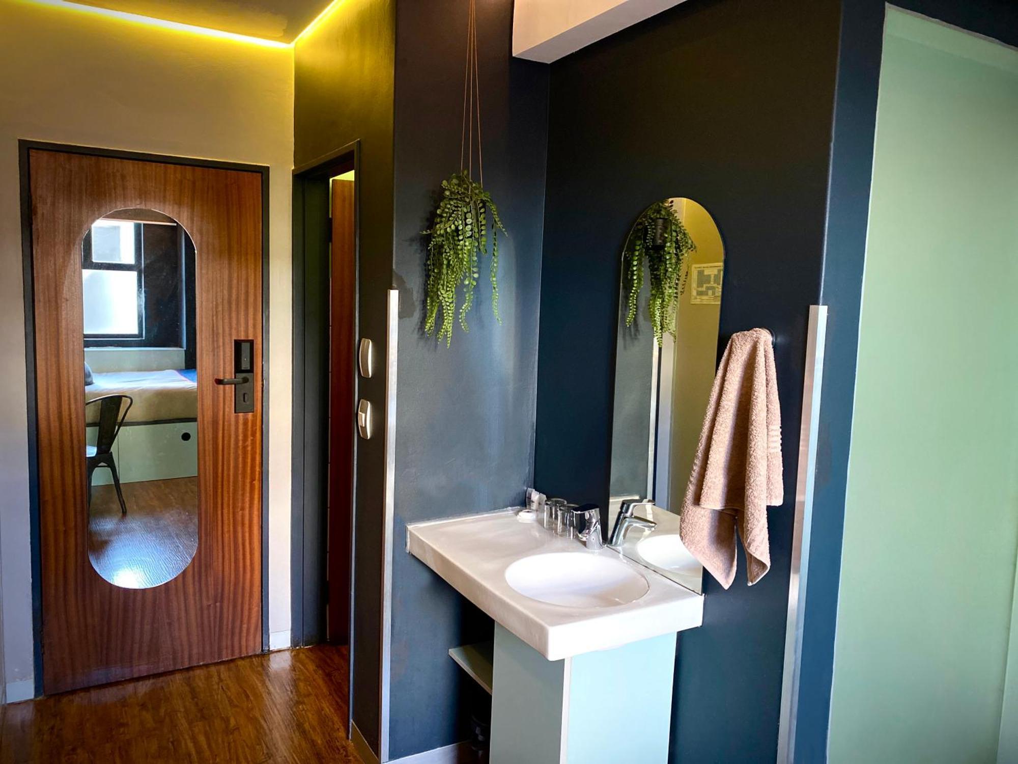 Bannister Hotel Йоханесбург Екстериор снимка