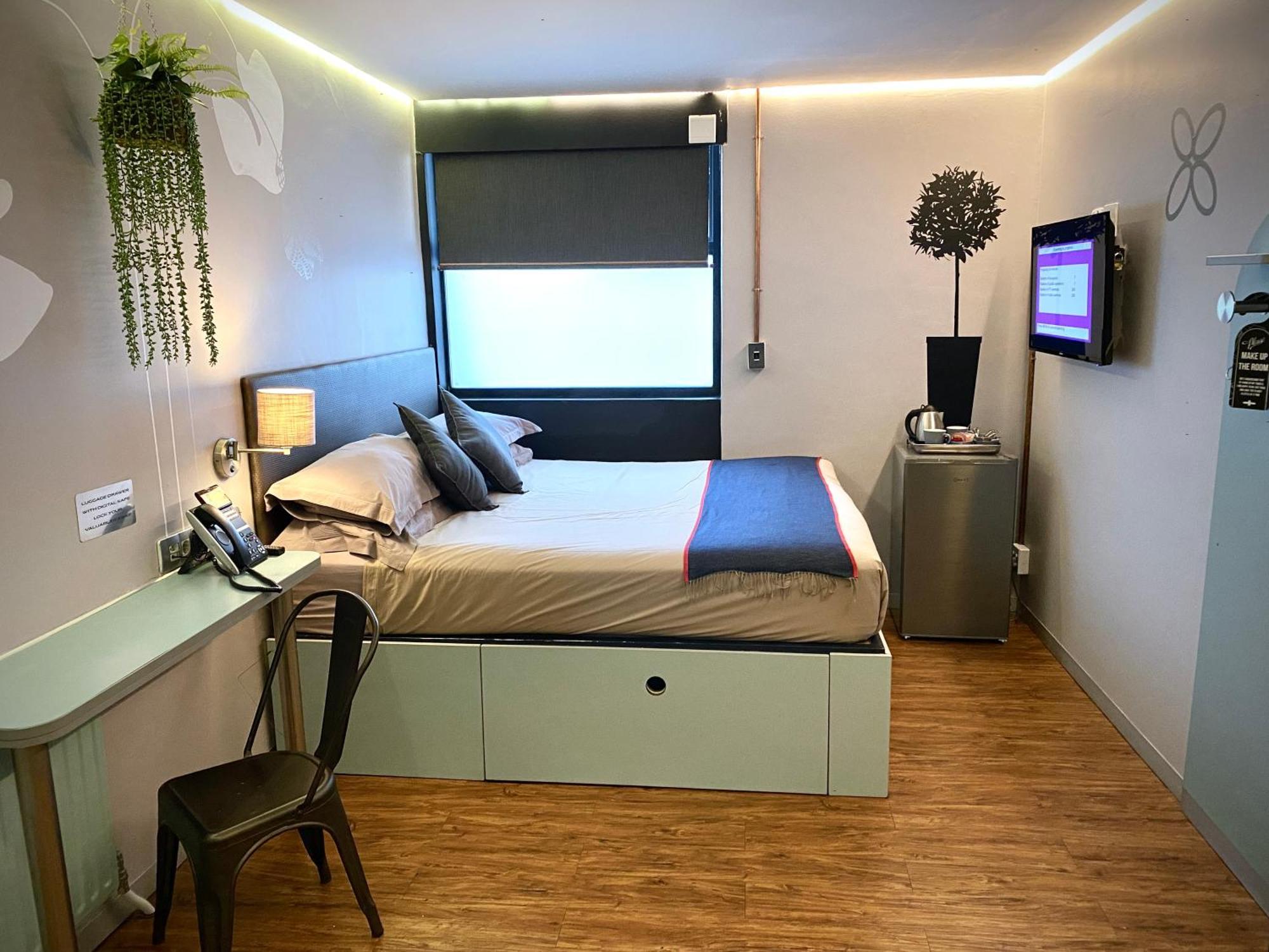 Bannister Hotel Йоханесбург Екстериор снимка